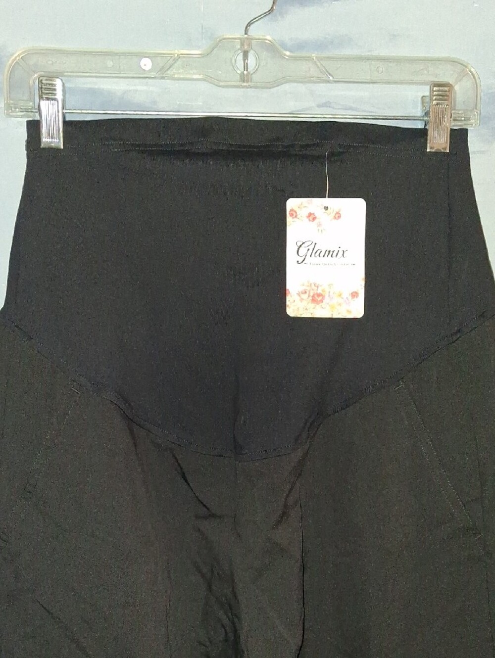 Glamix Black Maternity Cargo Pants Size Medium NEW with Tag